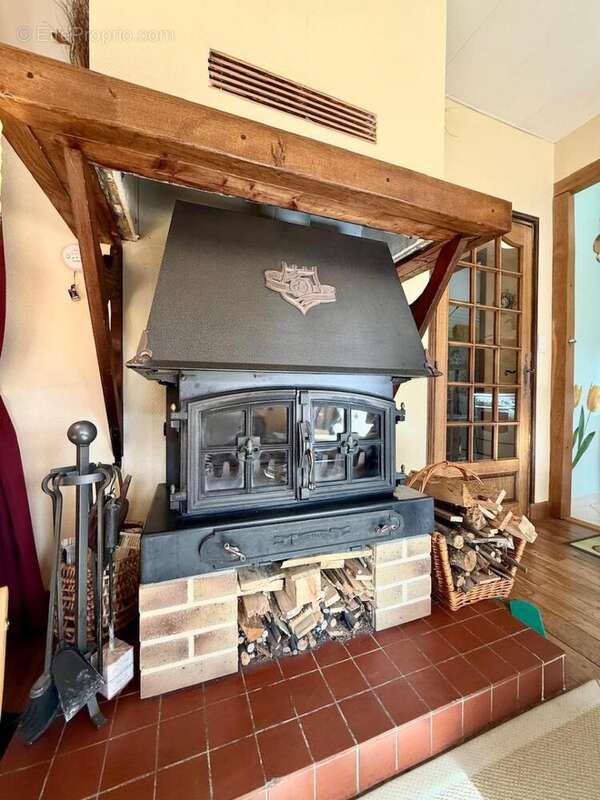   - Appartement à AX-LES-THERMES