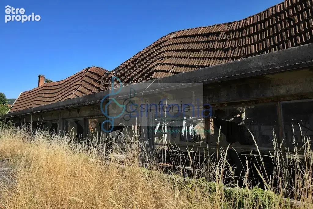 Usine 4000 m2 sur 8000m2 de terrain - photo 7