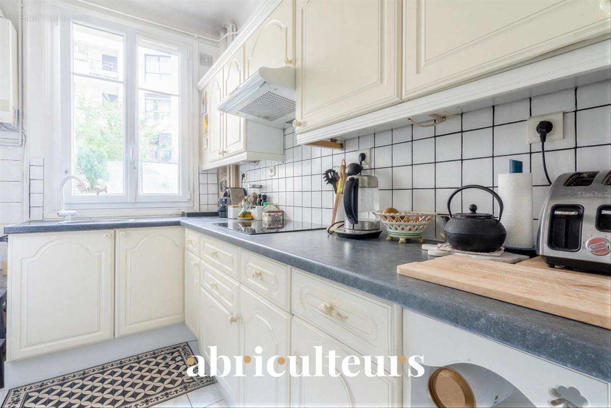 Appartement à ASNIERES-SUR-SEINE