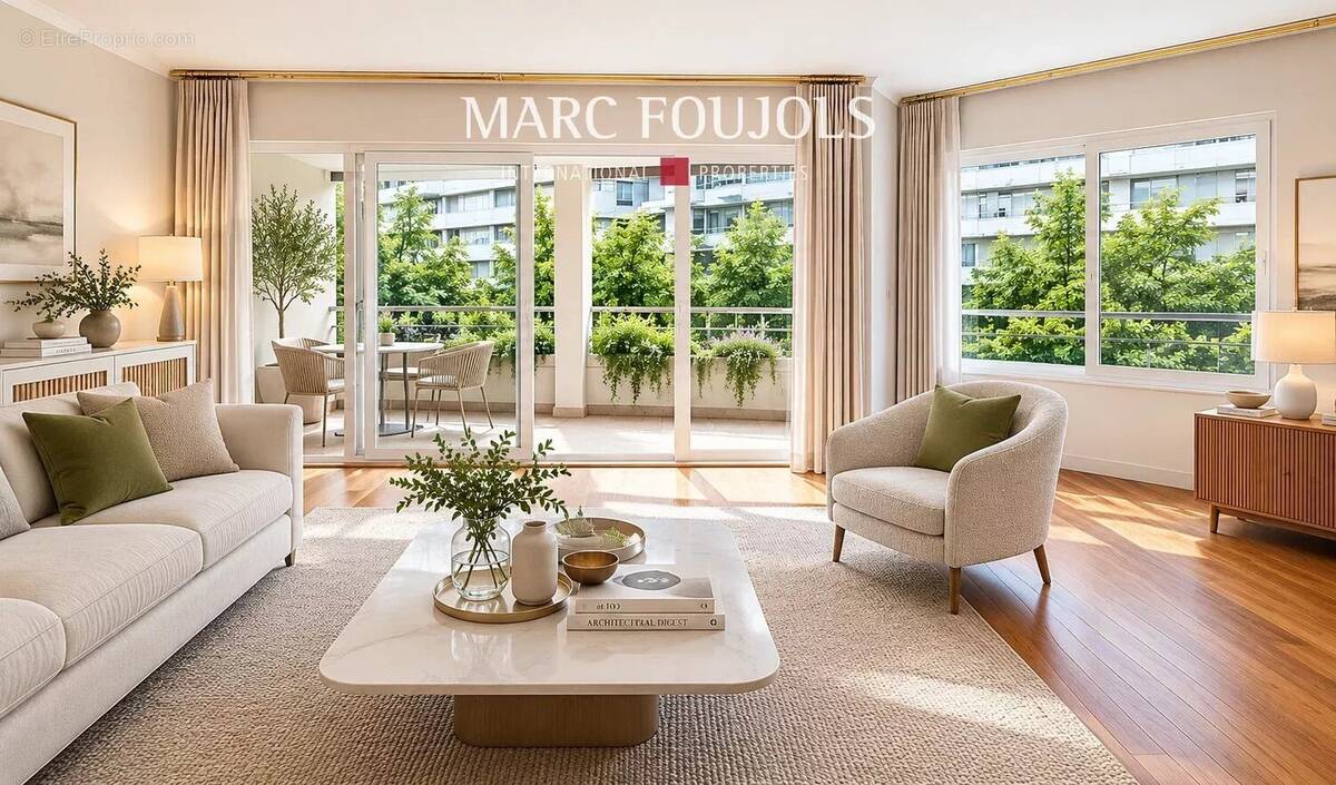 Appartement à PARIS-16E