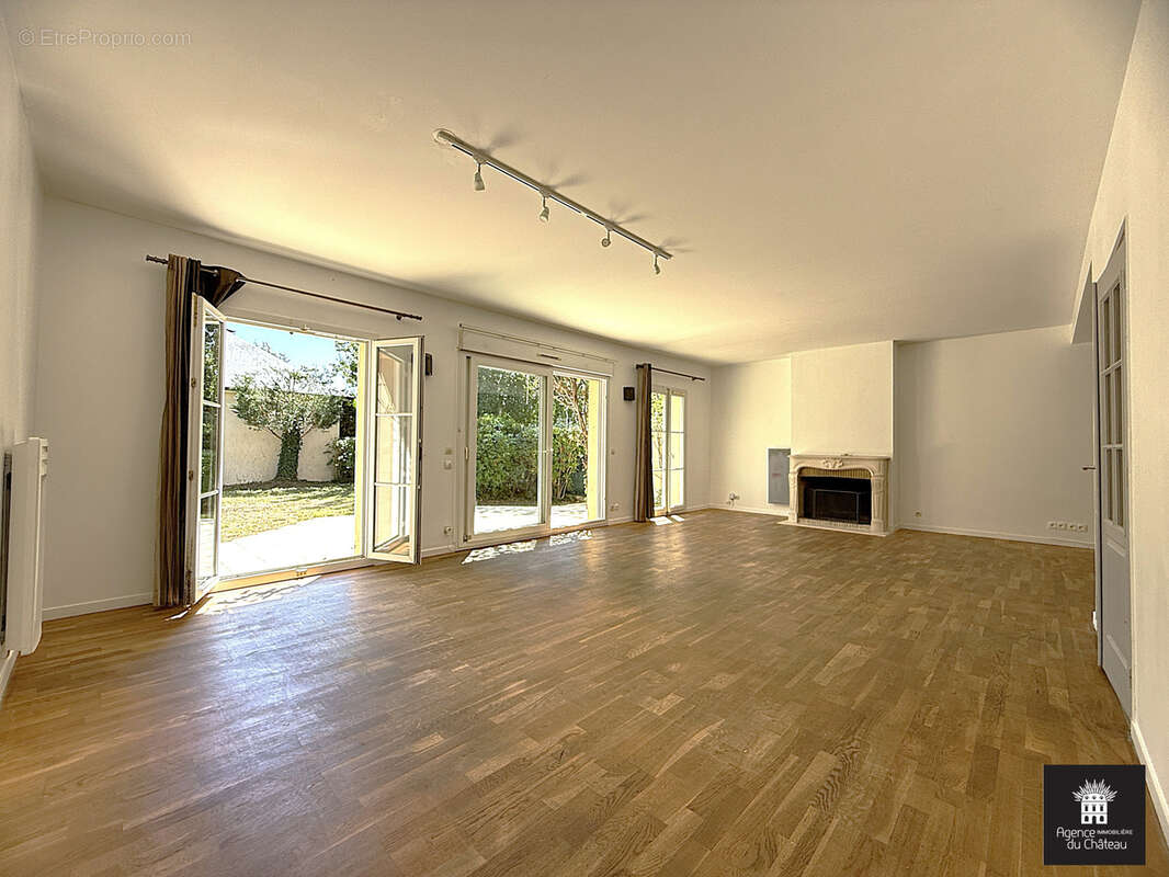 Maison à LE CHESNAY