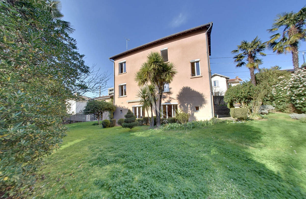 Maison à MONTAUBAN