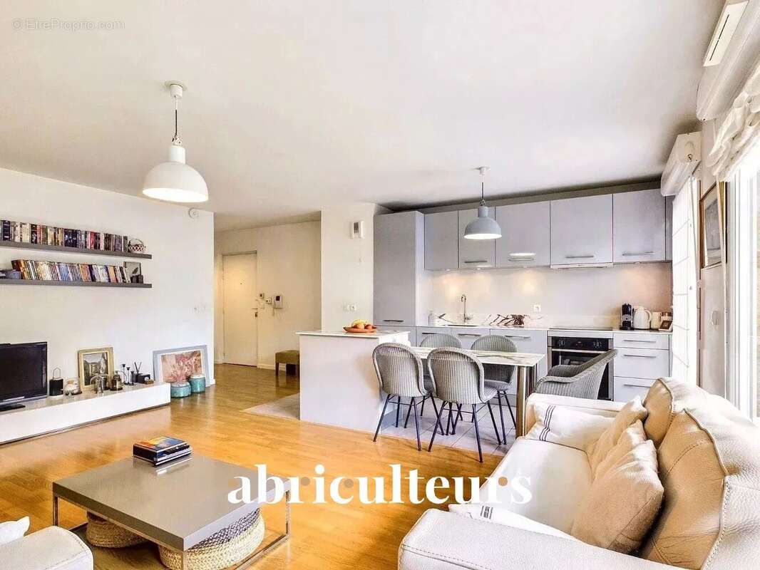 Appartement à RUEIL-MALMAISON