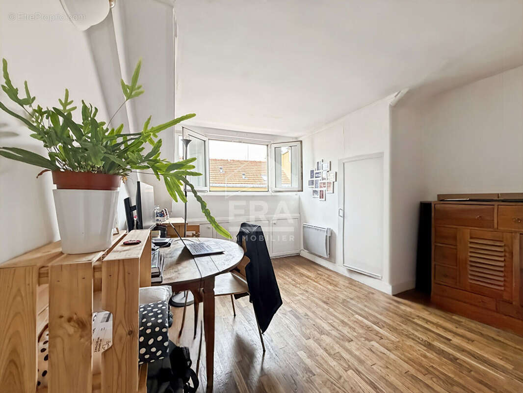 Appartement à MONTREUIL