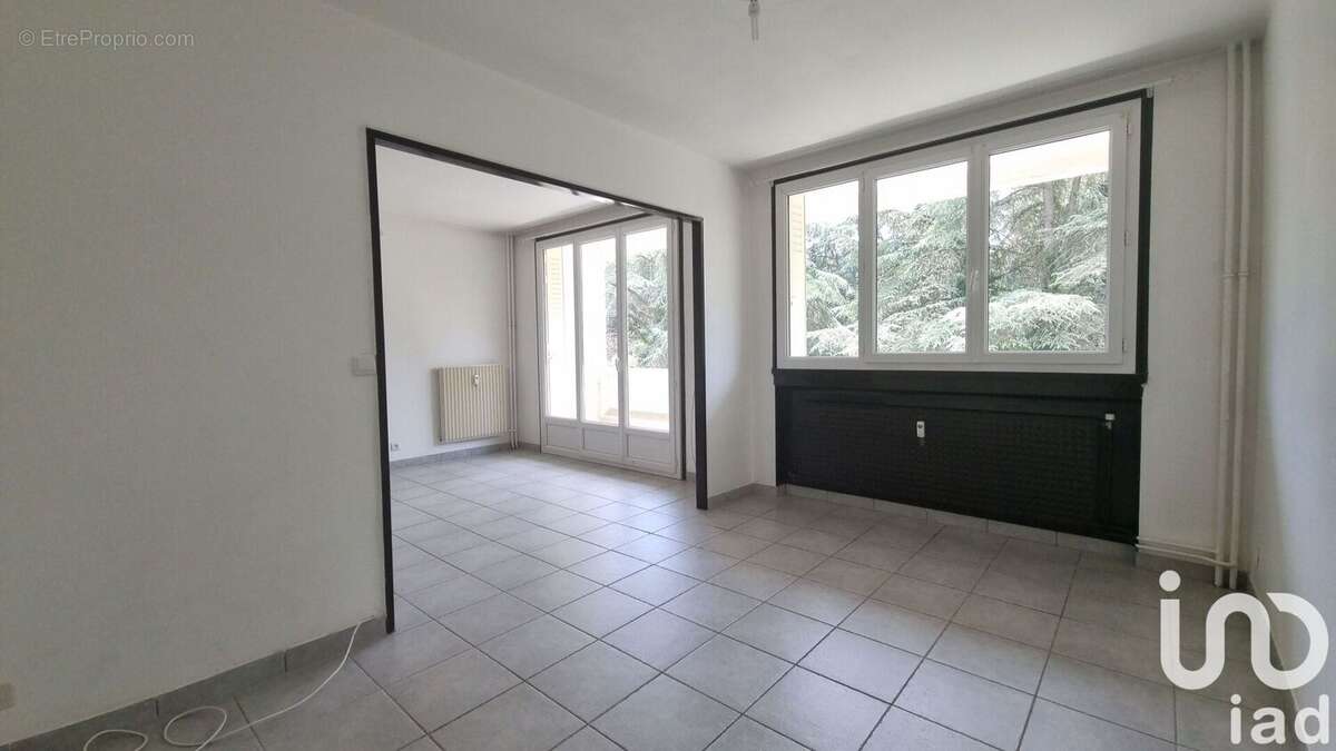Photo 4 - Appartement à SAINT-ETIENNE