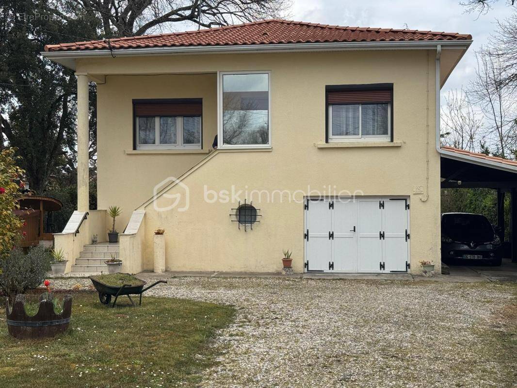 Maison à PESSAC