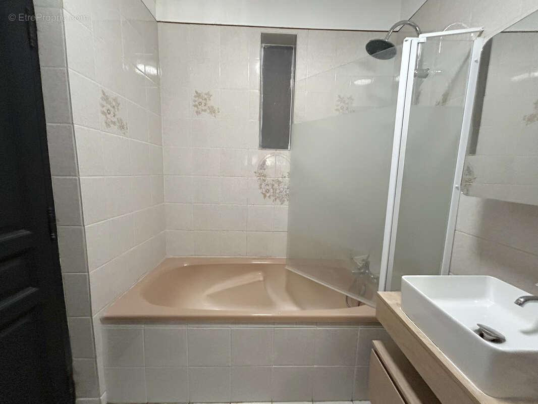 Maison à LEZIGNAN-CORBIERES