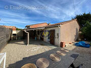 Maison à VENDAYS-MONTALIVET