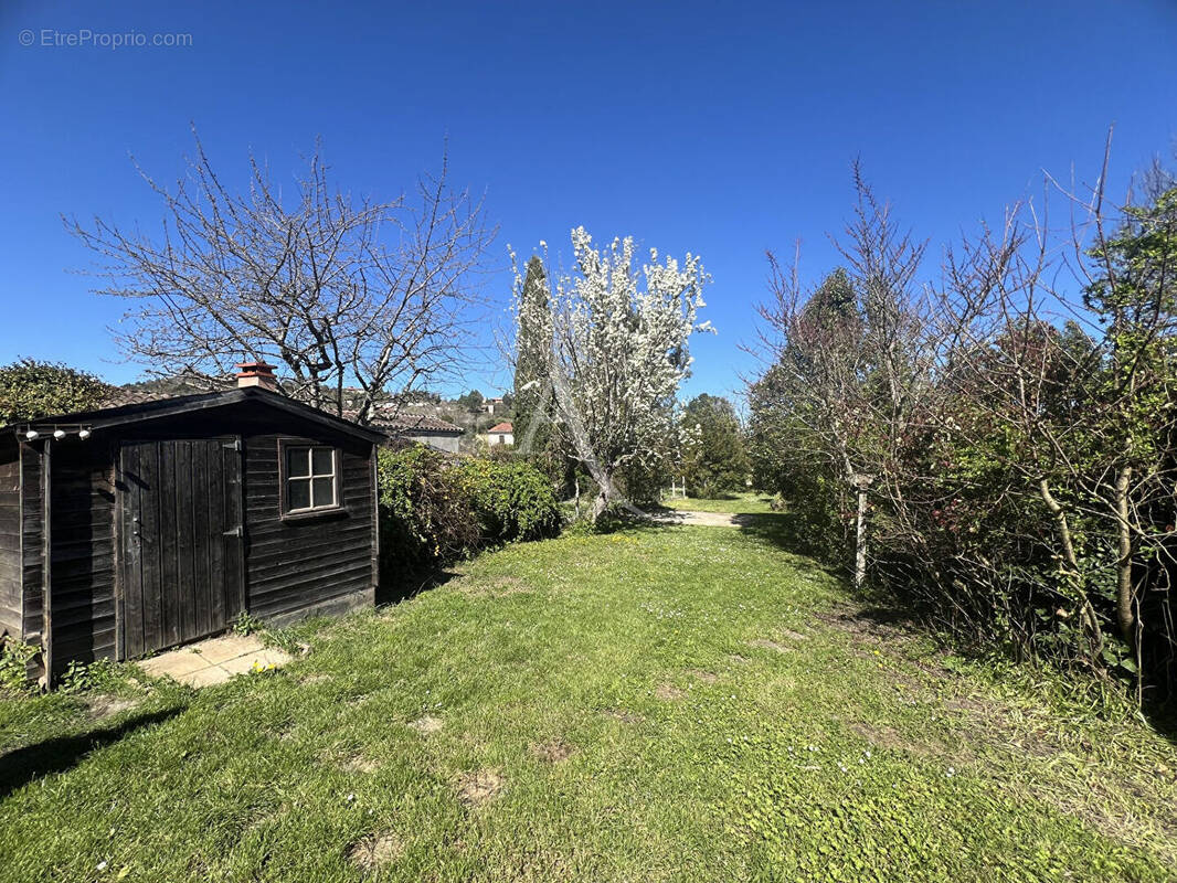 Castanet-Tolosan! Maison de village T4 de 105 m² avec jardin - photo 1