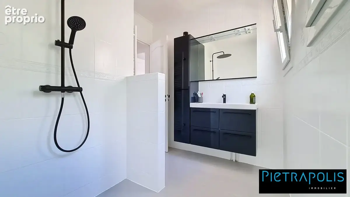 Maison 6 pièces 150 m² à vendre à Montluel (01120) - photo 8