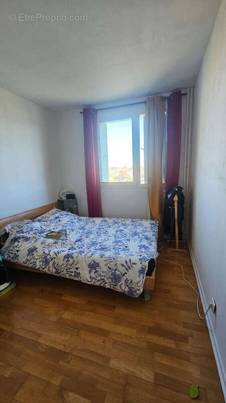 Appartement à HOUILLES