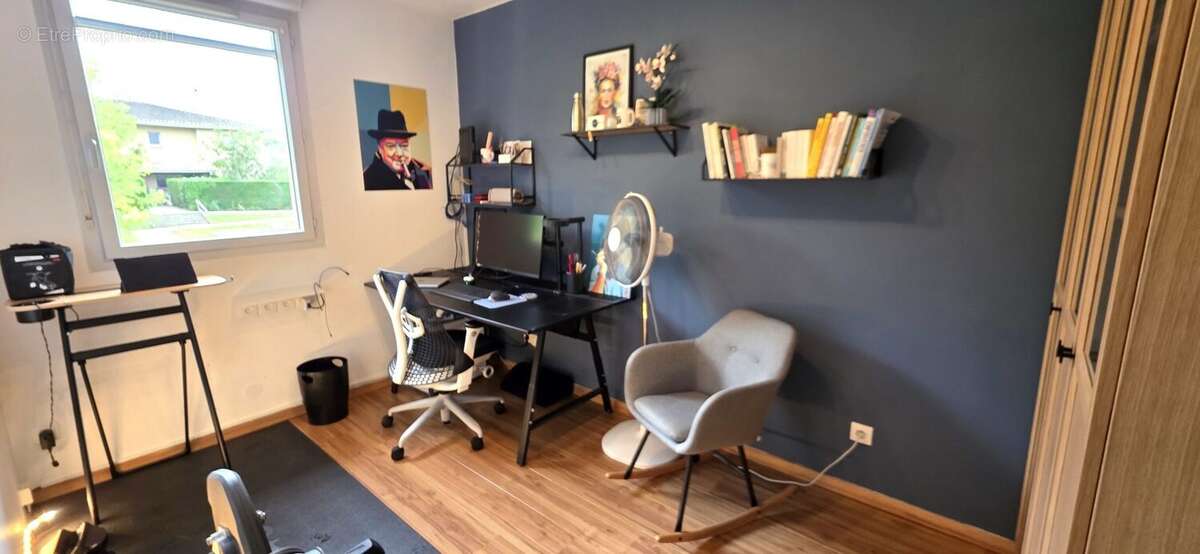 Appartement à DREMIL-LAFAGE