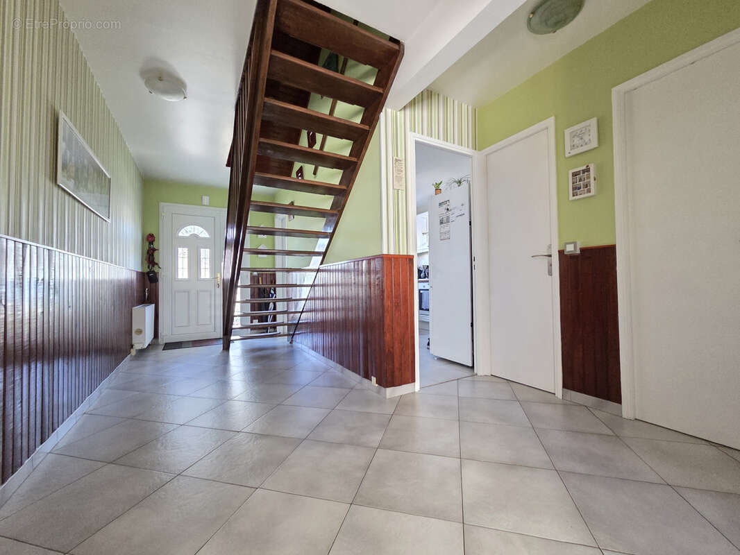 Marly la ville pavillon 5 pieces 3 chambres garage jardin - photo 6