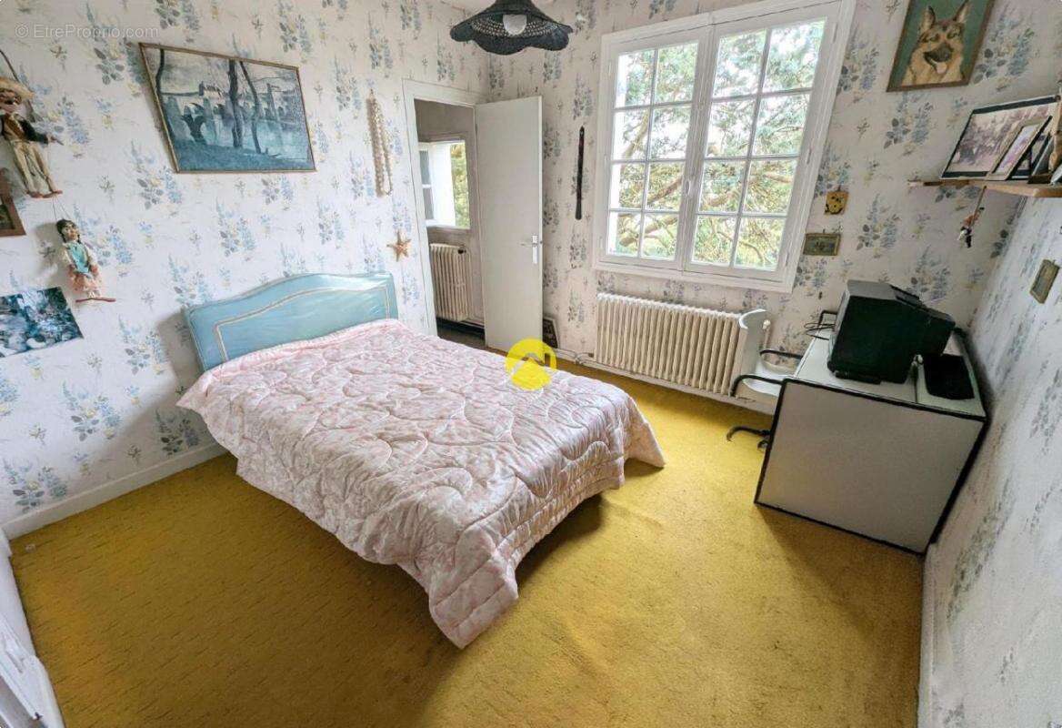 Maison à BAUGY