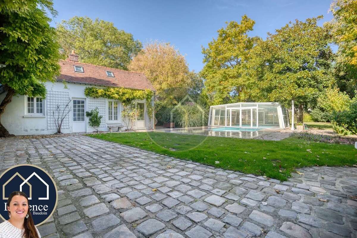 Maison à NOGENT-LE-ROI