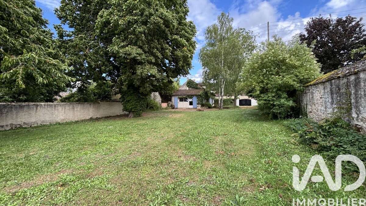 Maison 142 m² à Garancieres  - photo 2