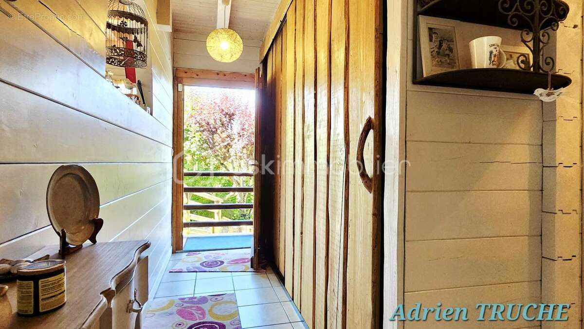 Chalet de 170 m²- Sous sol - Studio - Terrain de 1200 m² - photo 17