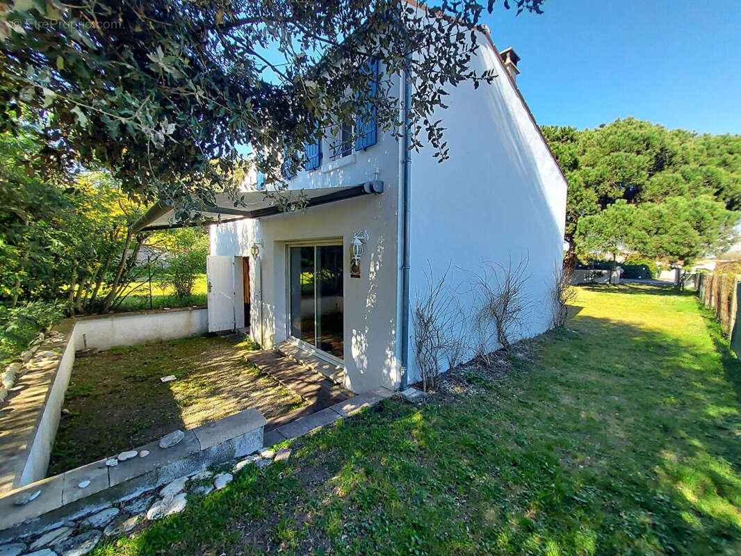 Maison à LE GRAND-VILLAGE-PLAGE