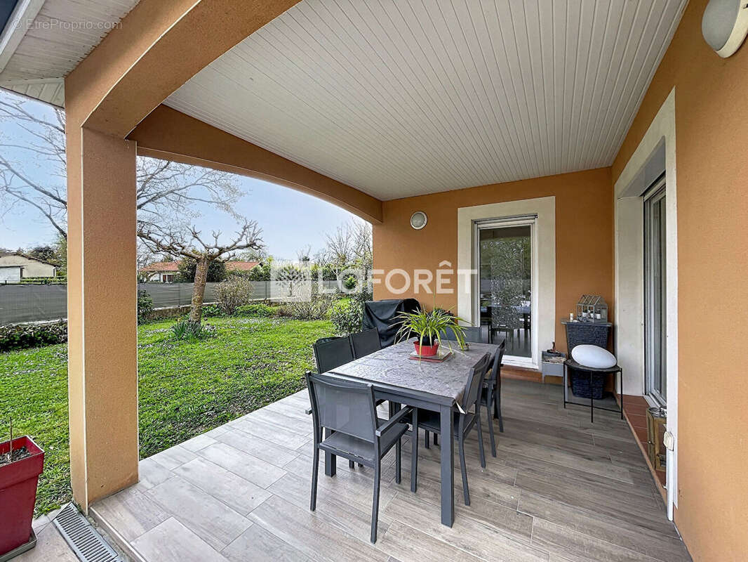 Maison à CASTELSARRASIN