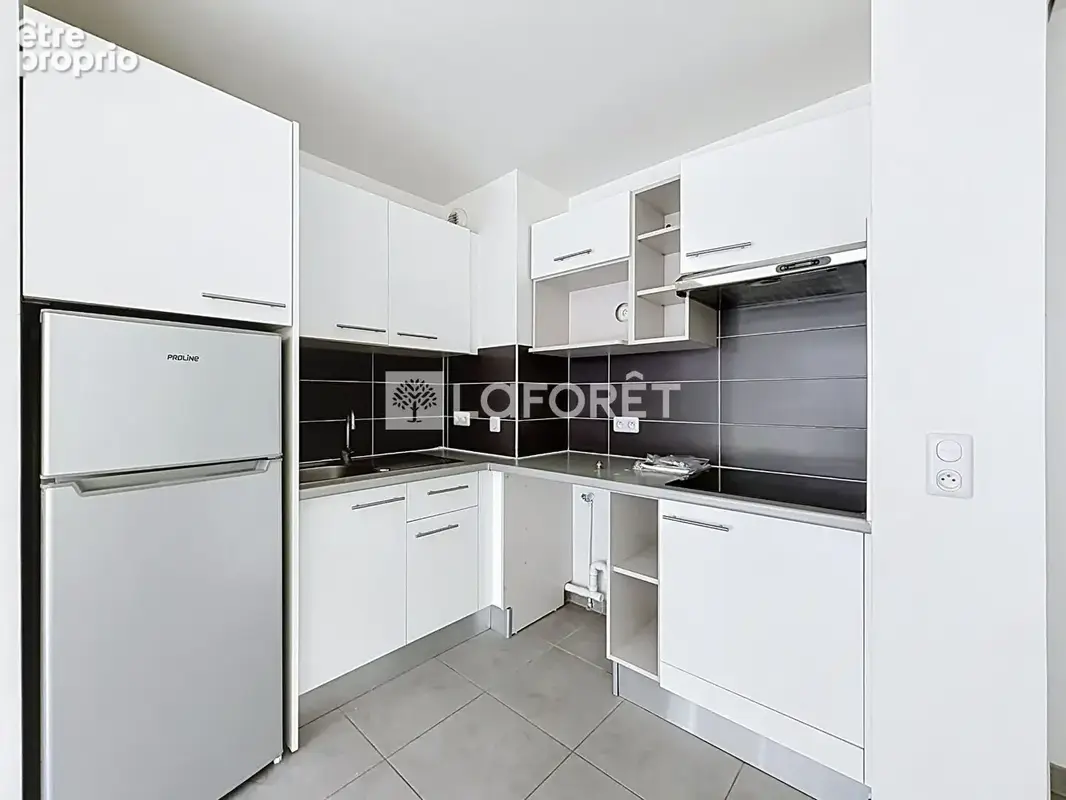 Villiers-sur-Marne - Appartement 3 pièces de 62 m² avec balcon et parking, à 1 minute de la gare - photo 13