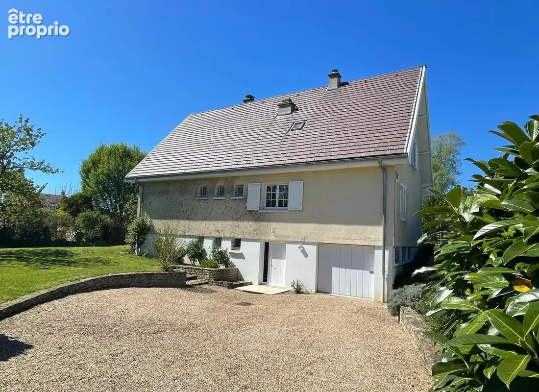 Maison 6 pièces 188 m² à vendre à Saint-Doulchard (18230) - photo 92