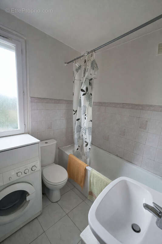 Appartement à VILLIERS-LE-BEL
