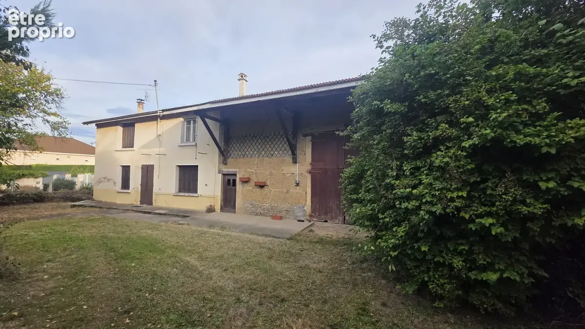 Artas   secteur revollet   maison à rénover avec fort potentiel - photo 6