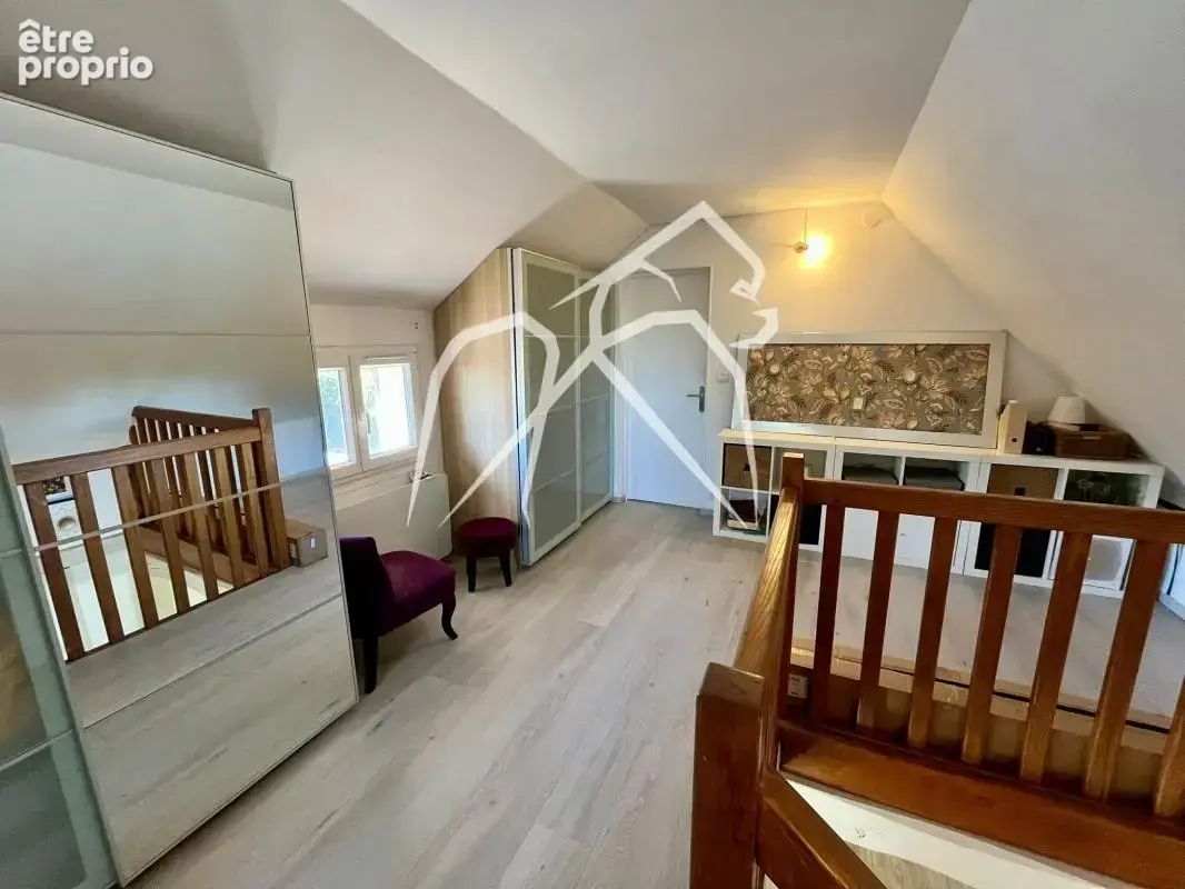 Maison semi plain-pied 5 pièces  154 m²  Avec jardin, terrasse et double garage  SAINT PIERRE DE VARENGEVILLE 76480 - photo 9