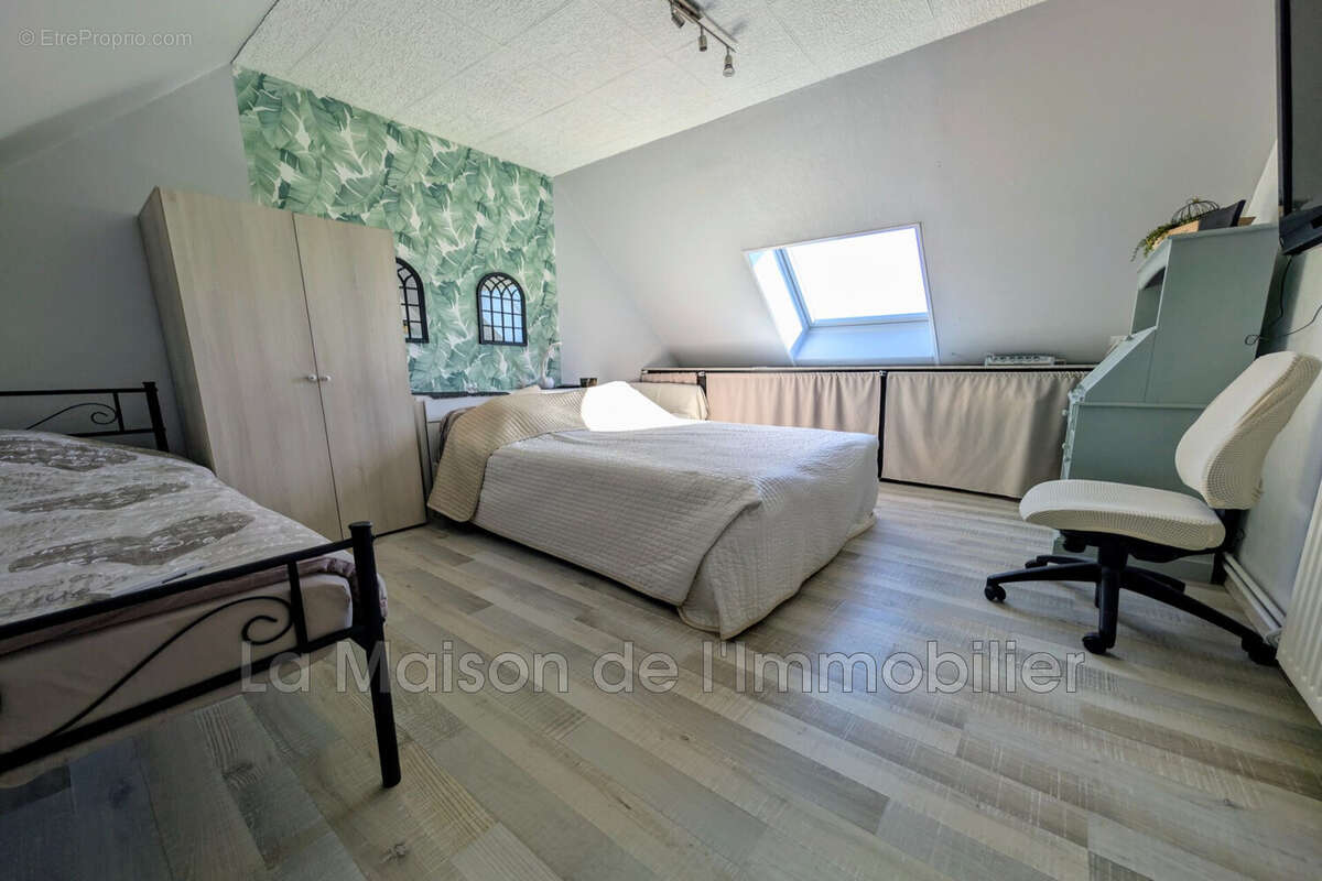 Maison à PONT-DE-L&#039;ARCHE