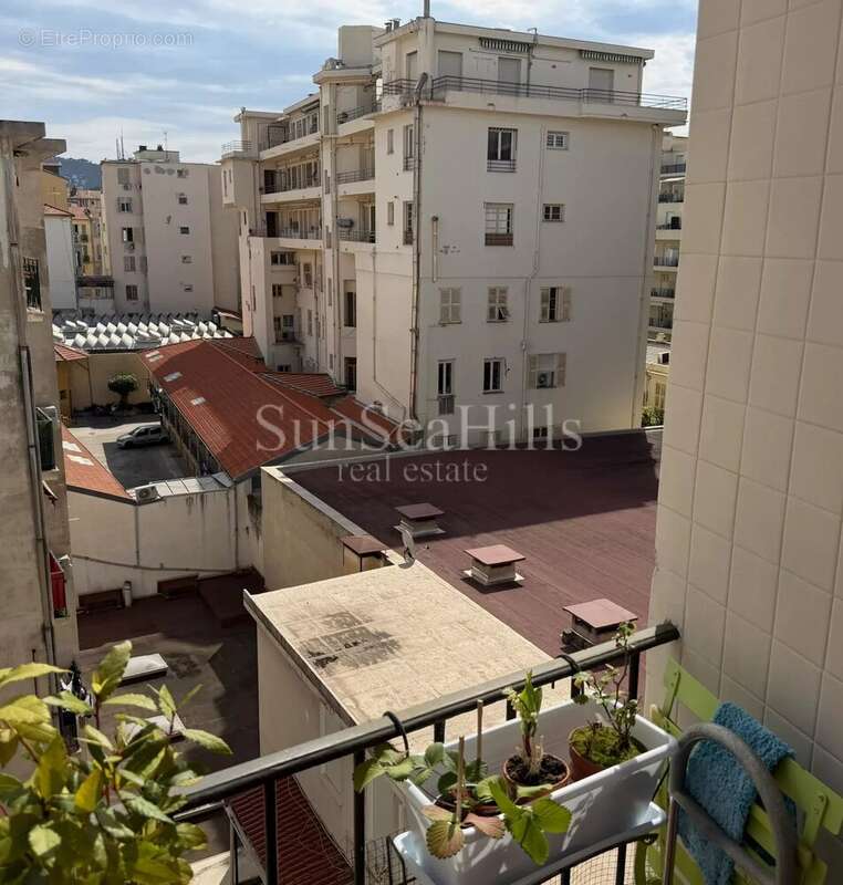 Appartement à NICE