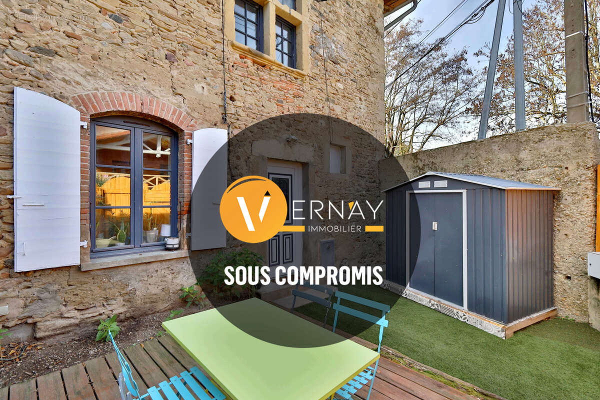 Maison à OYTIER-SAINT-OBLAS