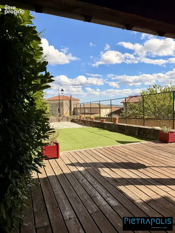 Maison 5 pièces 111 m² à vendre à Theize (69620) - photo 3