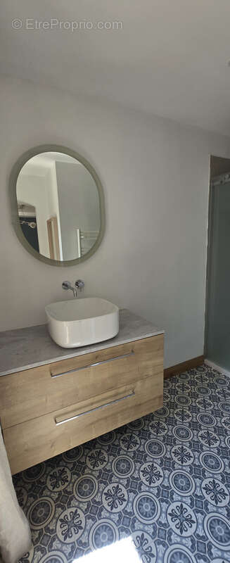 Superbe mas rénové avec piscine + option de parcelle détachable à  Trets (13) - photo 22