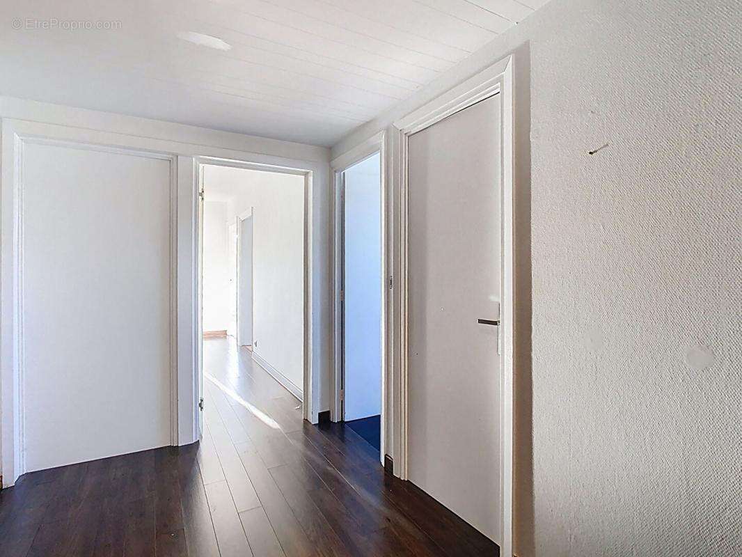 Appartement à MALZEVILLE