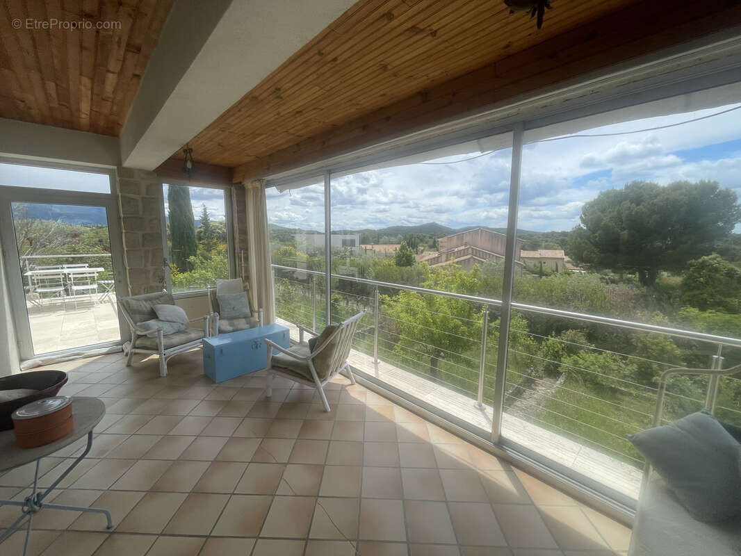 Maison à VAISON-LA-ROMAINE