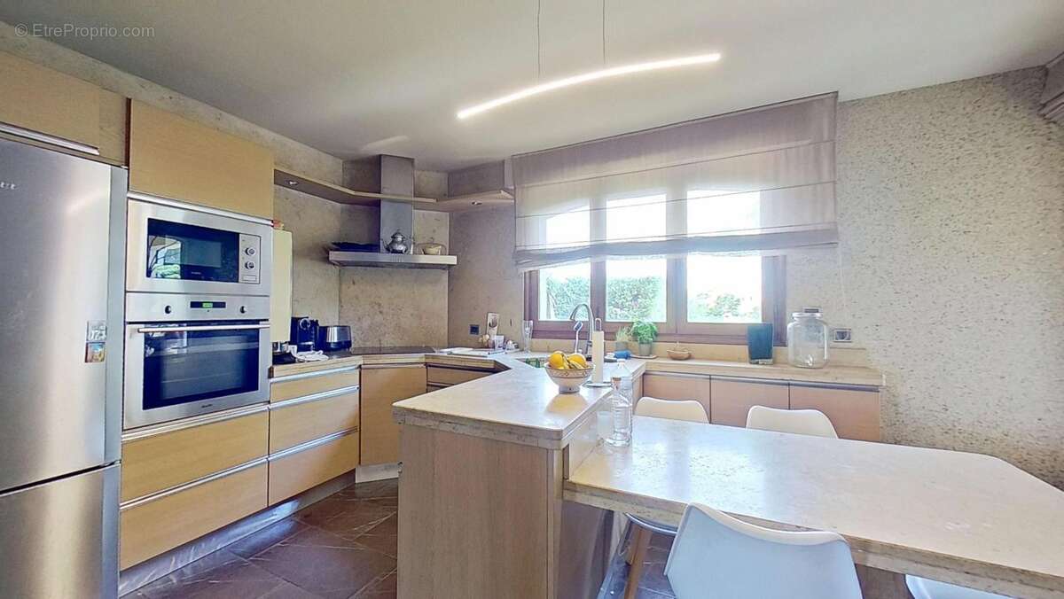 Maison à SAINT-CYPRIEN