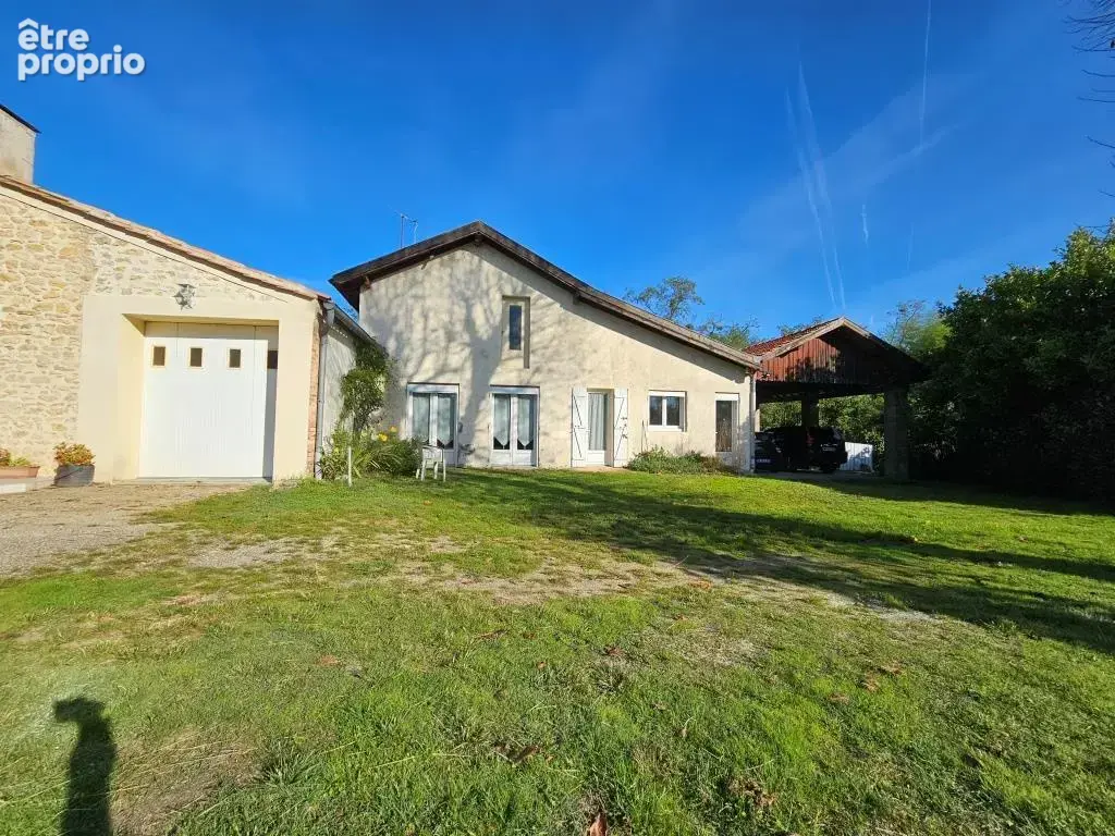 Maison principale 189 m2 5 chambres + maison secondaire 60 m2   Terrain 3235 m2 - photo 2