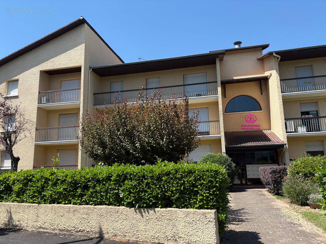 Appartement à ROUSSILLON