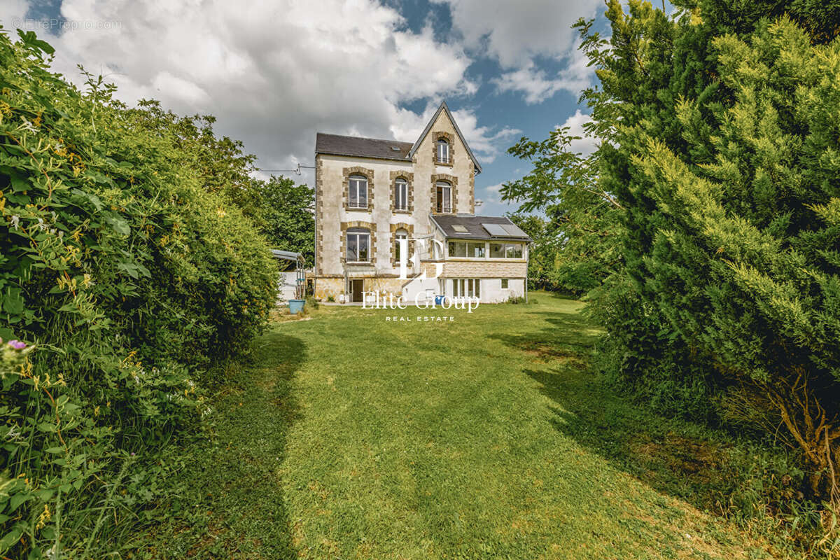 Maison à ROCHEFORT
