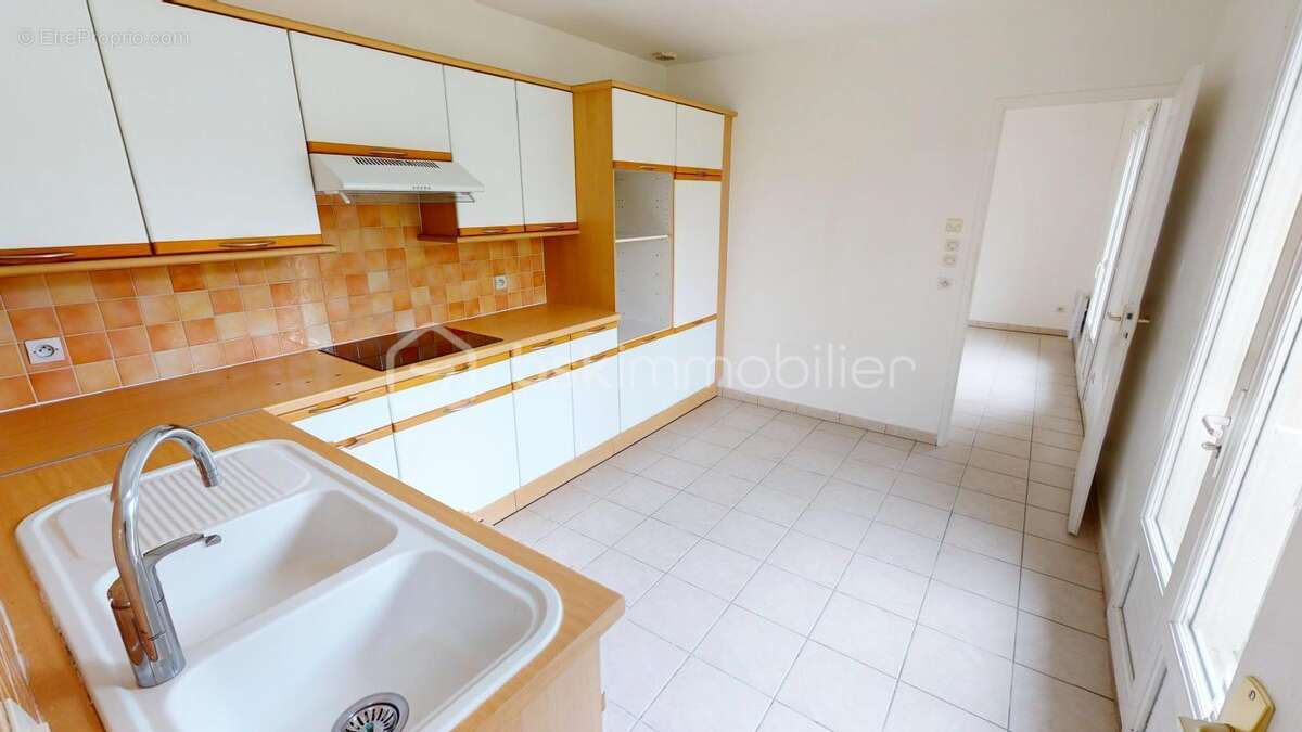 Maison à SAINT-DOULCHARD