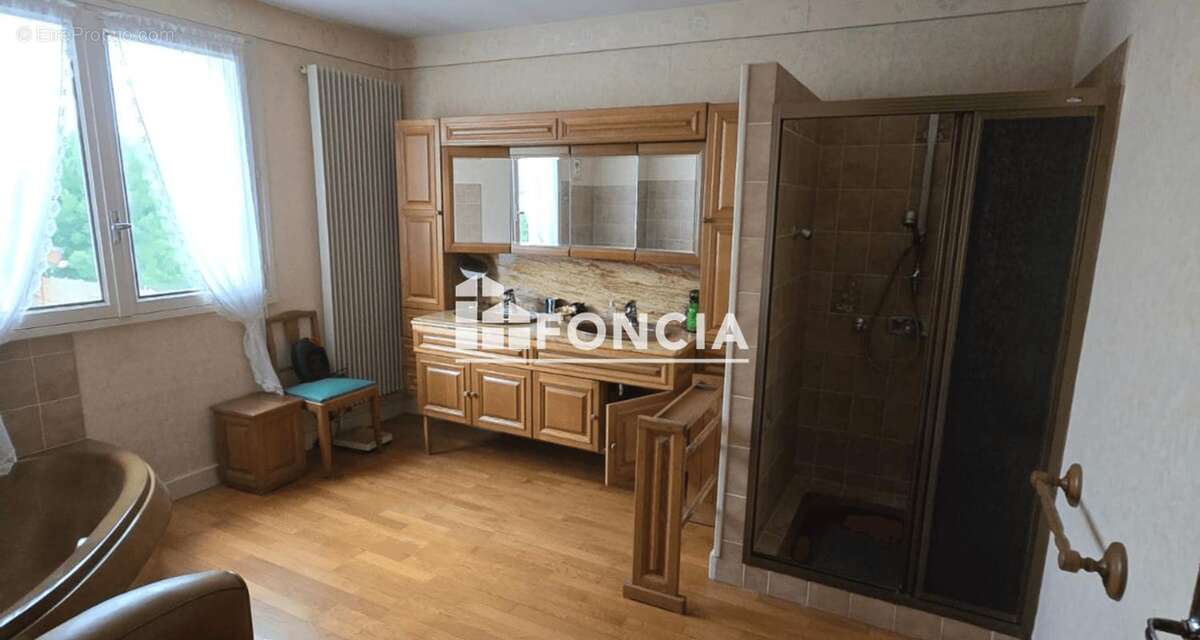 Appartement à BOURG-EN-BRESSE