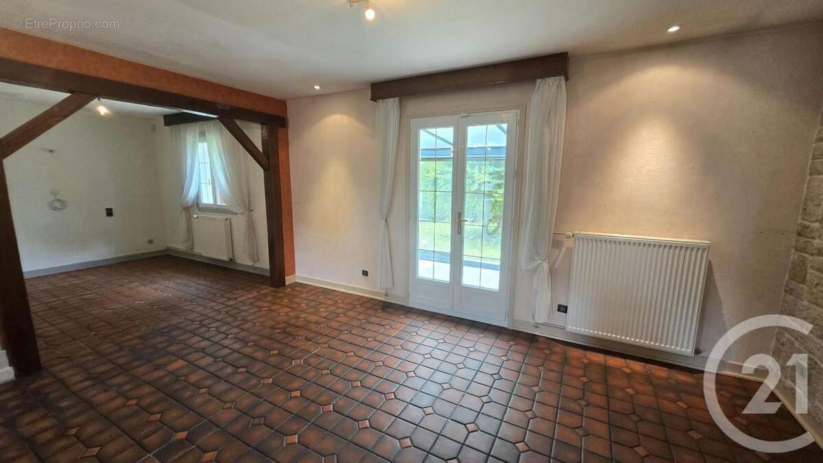 Maison 5 pièces 103 m² à vendre à Pont-Sainte-Maxence (60700) - photo 9