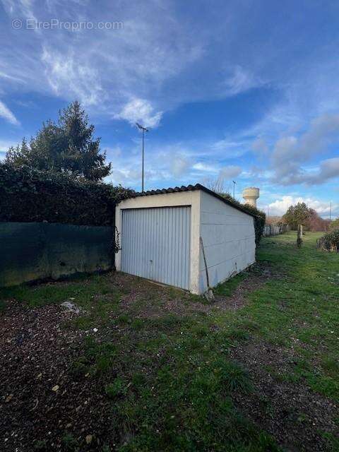 Maison à MEZIDON-CANON
