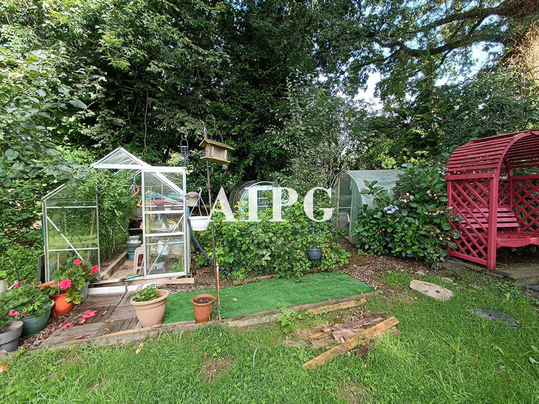 Maison à MUR-DE-BRETAGNE