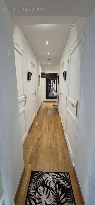 Appartement à SERAINCOURT