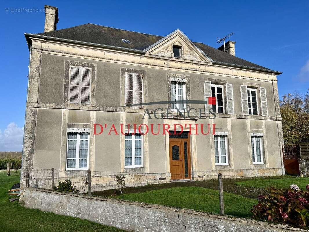 Maison à VILLERS-BOCAGE