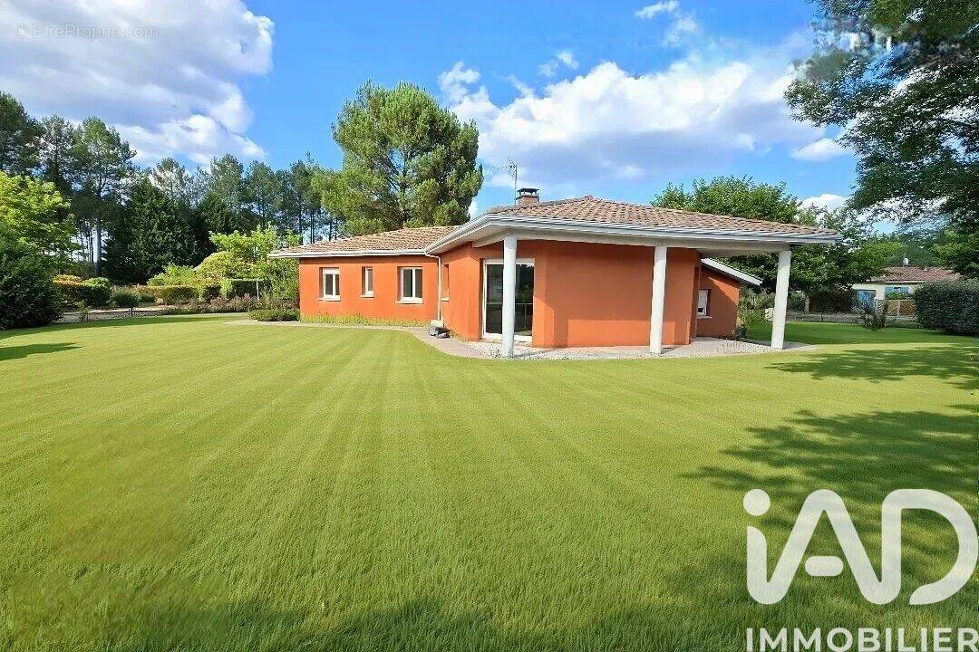 Photo 1 - Maison à SAINT-SYMPHORIEN