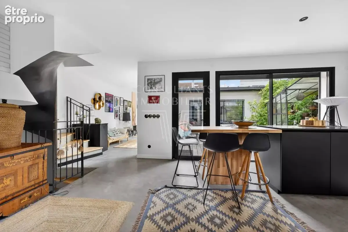 Suresnes . maison/patio 4 chambres - photo 18
