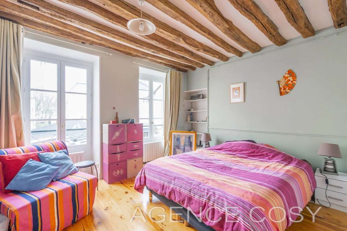 Appartement à VERSAILLES