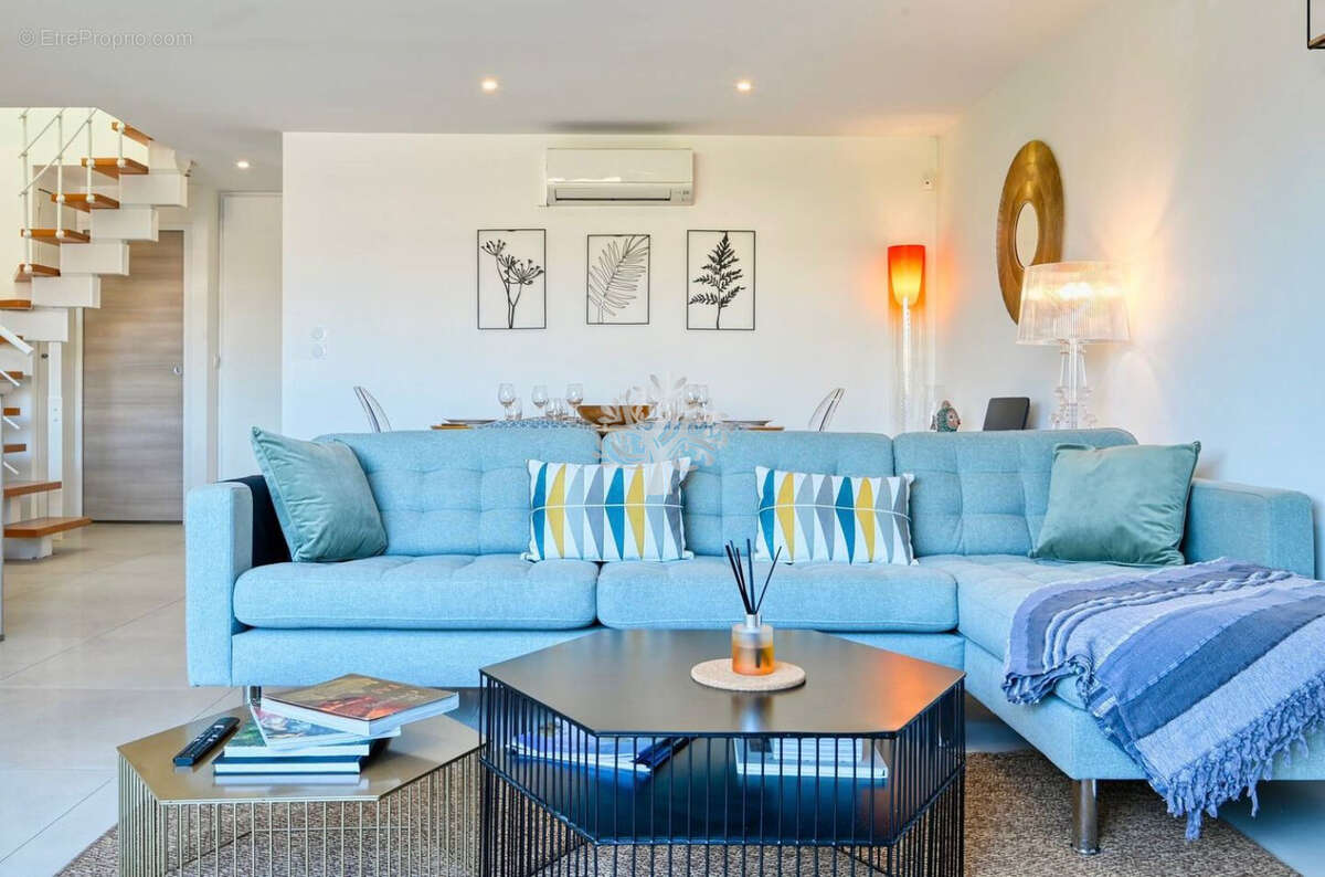 Appartement à SANARY-SUR-MER